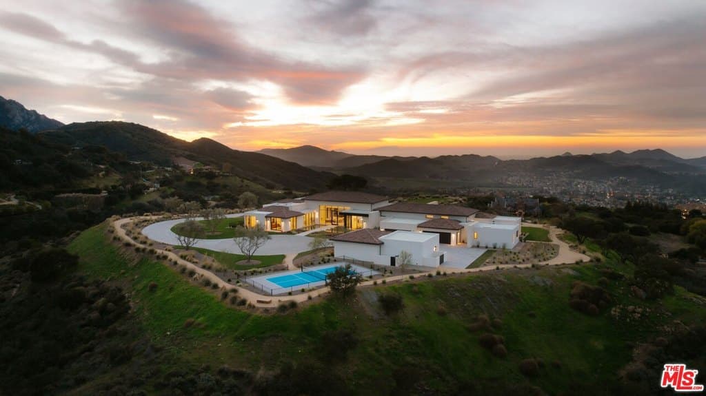 2551 White Stallion Rd, Thousand Oaks
