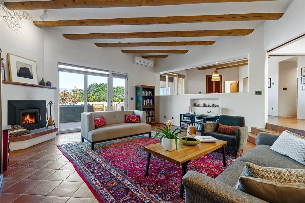 3225 Calle Celestial, Santa Fe