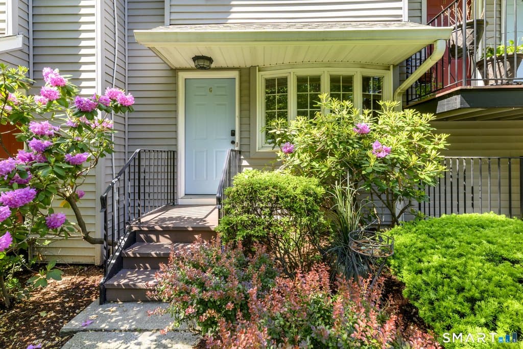 2700 Bedford St Apt G, Stamford