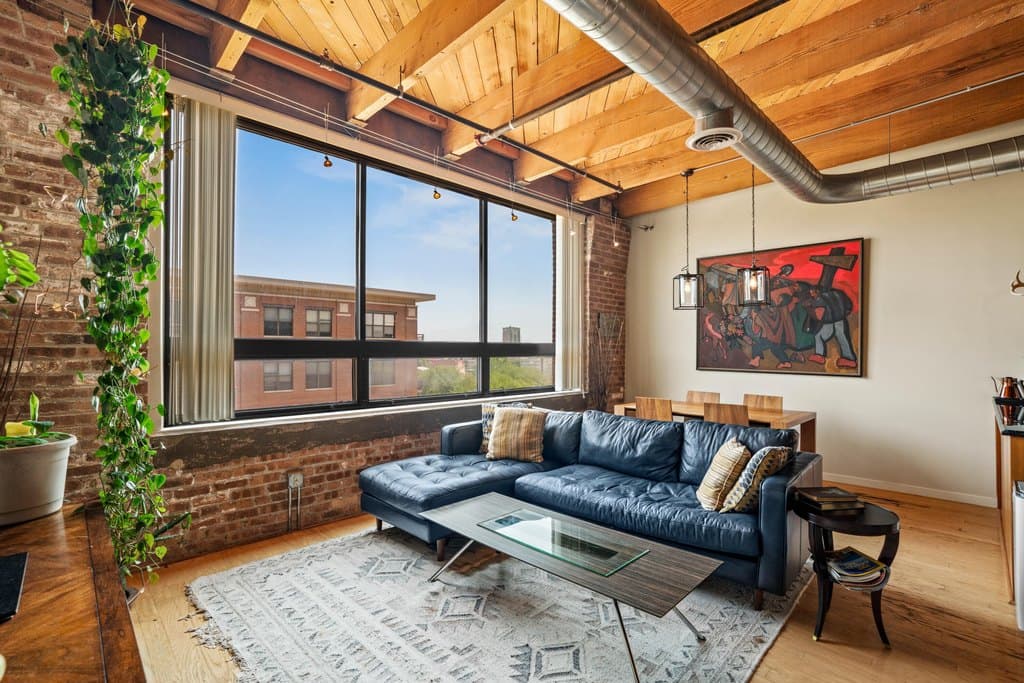 234 E Reservoir Ave Unit 503, Milwaukee