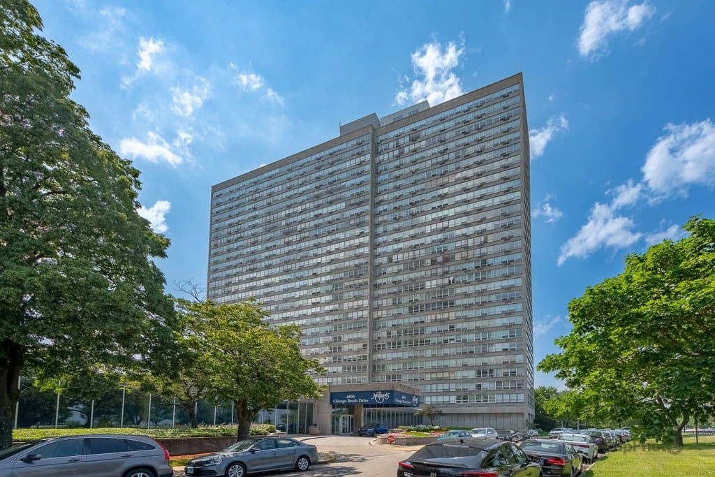 4800 S Chicago Beach Dr Unit 2104S