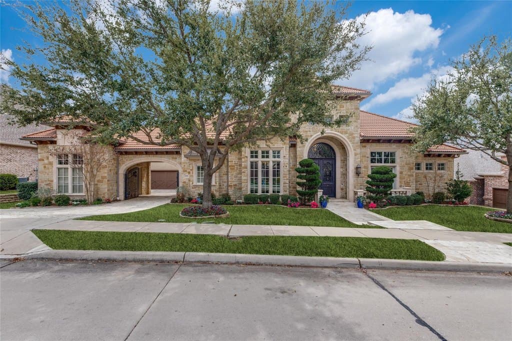 6203 Sweeney Trl, Frisco