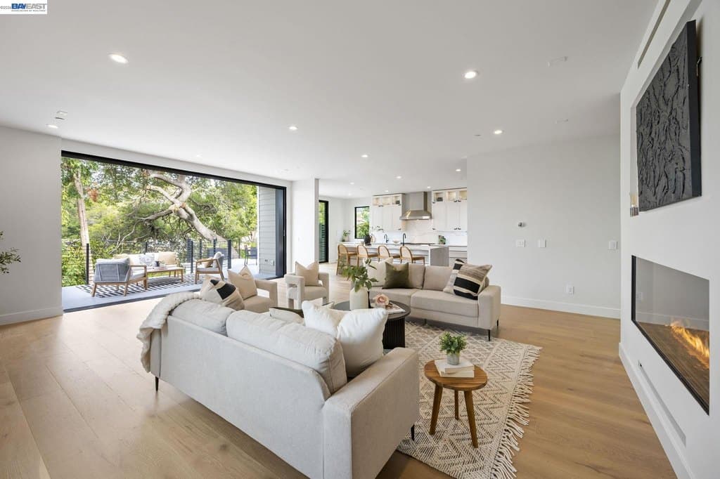 5883 Margarido Dr, Oakland