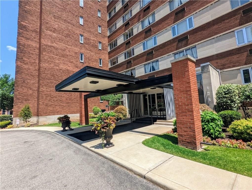 128 N Craig St Apt 303, Pittsburgh