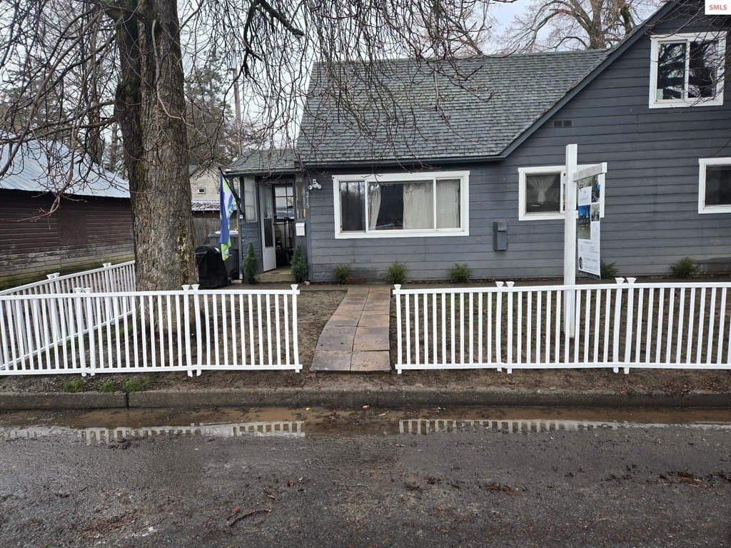 215 N Forest Ave, Sandpoint
