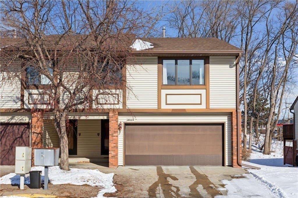 2406 County Road D W Apt 4