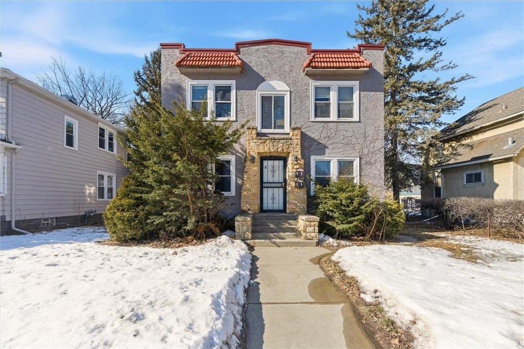 4333 Fremont Ave N, Minneapolis