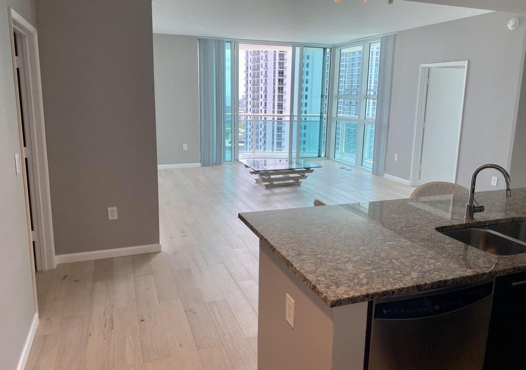 951 Brickell Ave Apt 3611