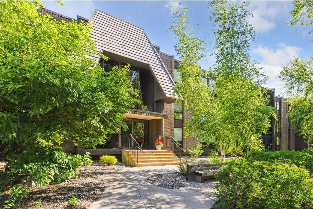 6085 Lincoln Dr Apt 214, Edina