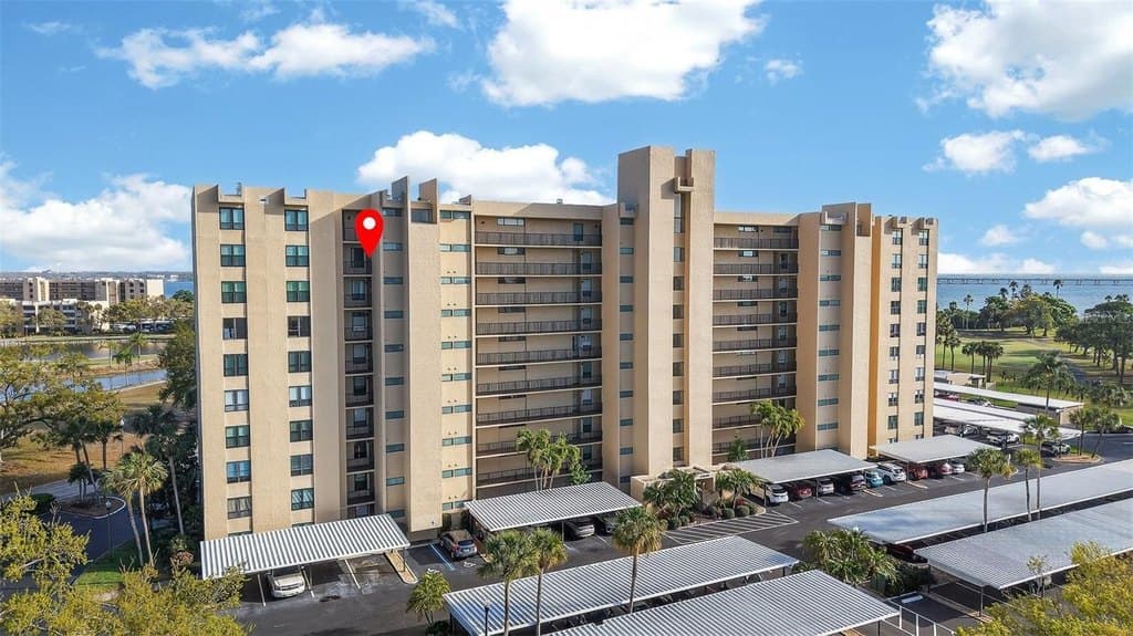 2621 Cove Cay Dr Unit 902, Clearwater