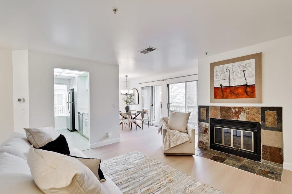 2709 Oak Rd Apt G, Walnut Creek