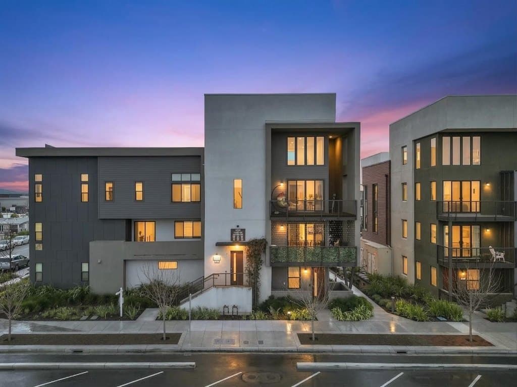 44849 Insight St Unit 1001, Fremont