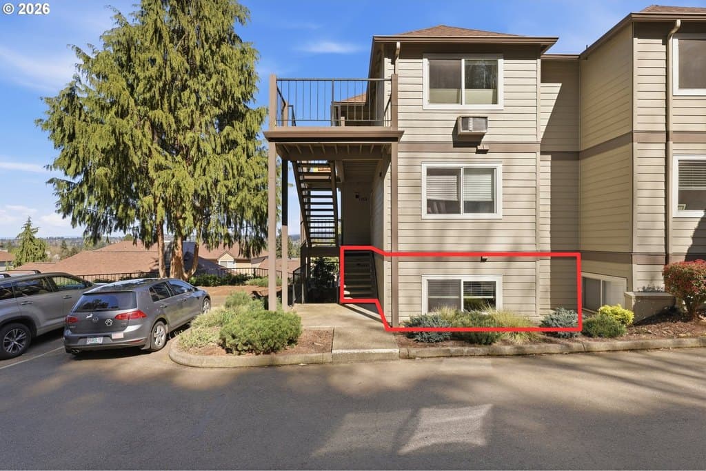 6331 White Tail Dr Apt 56, West Linn