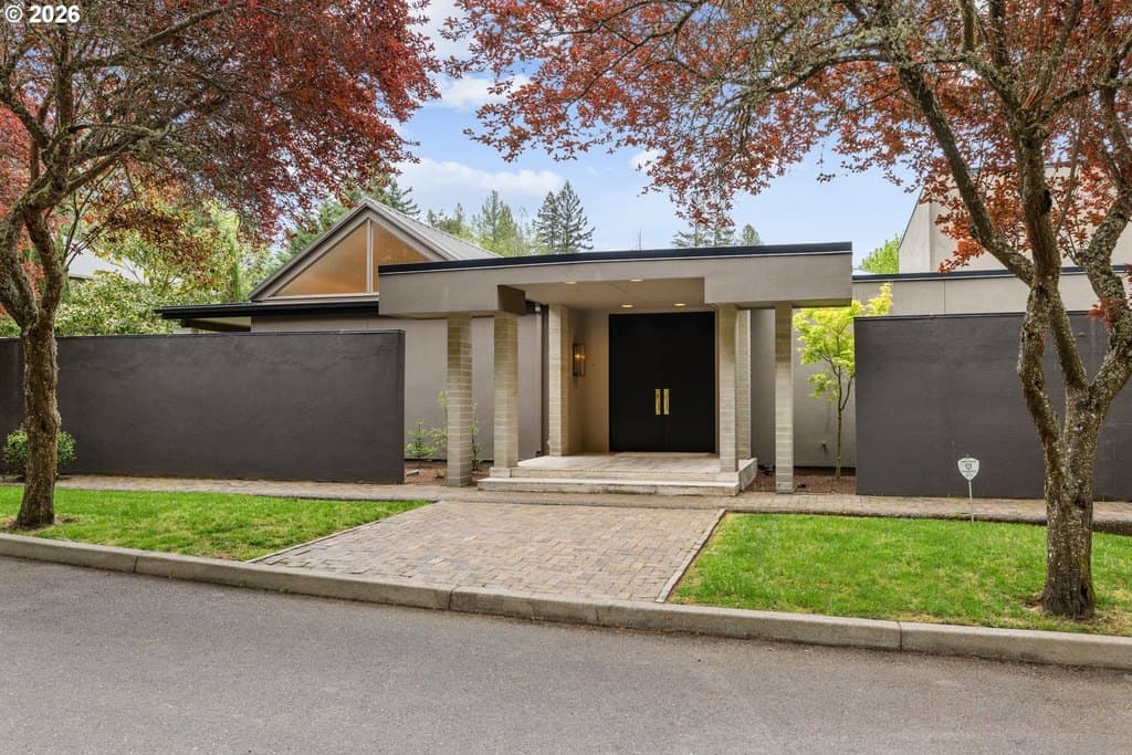 4414 SW Semler Way, Portland