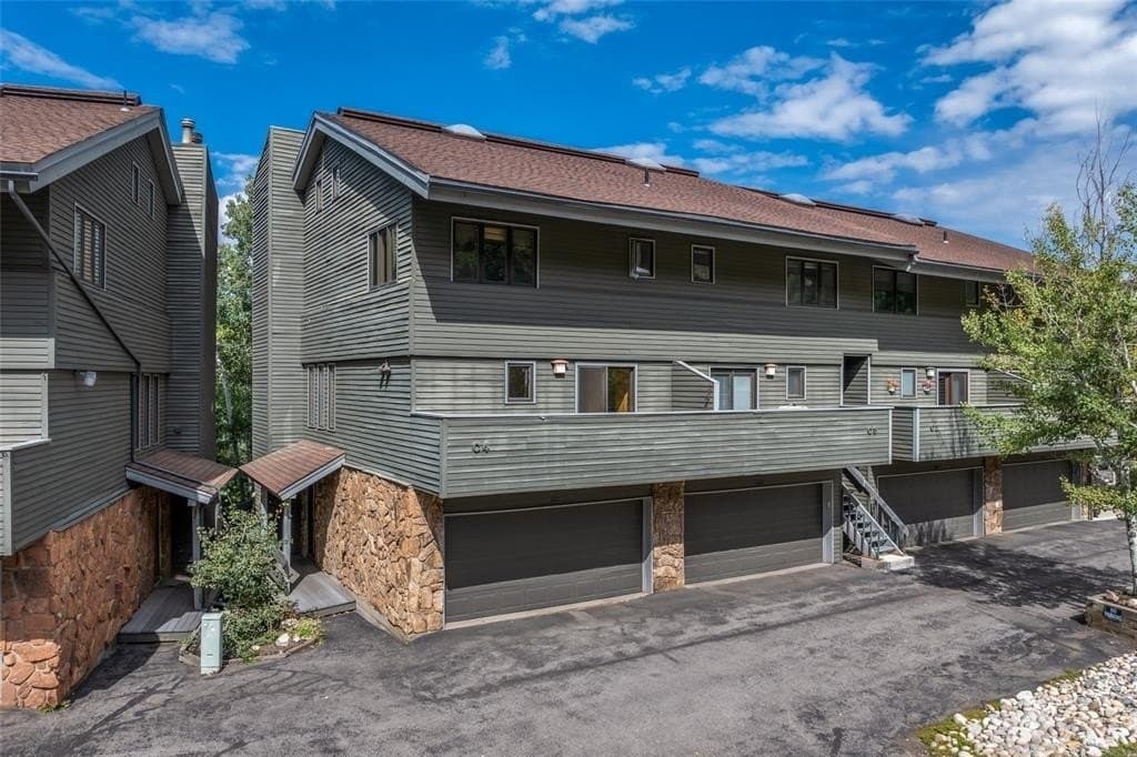 1151 Overlook Dr Unit 4, Steamboat Springs