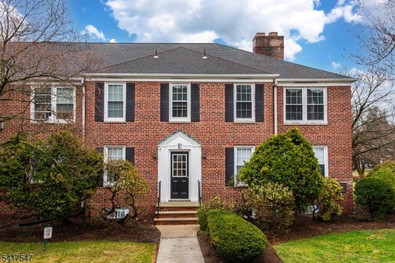 101 Gates Ave Apt E7, Montclair