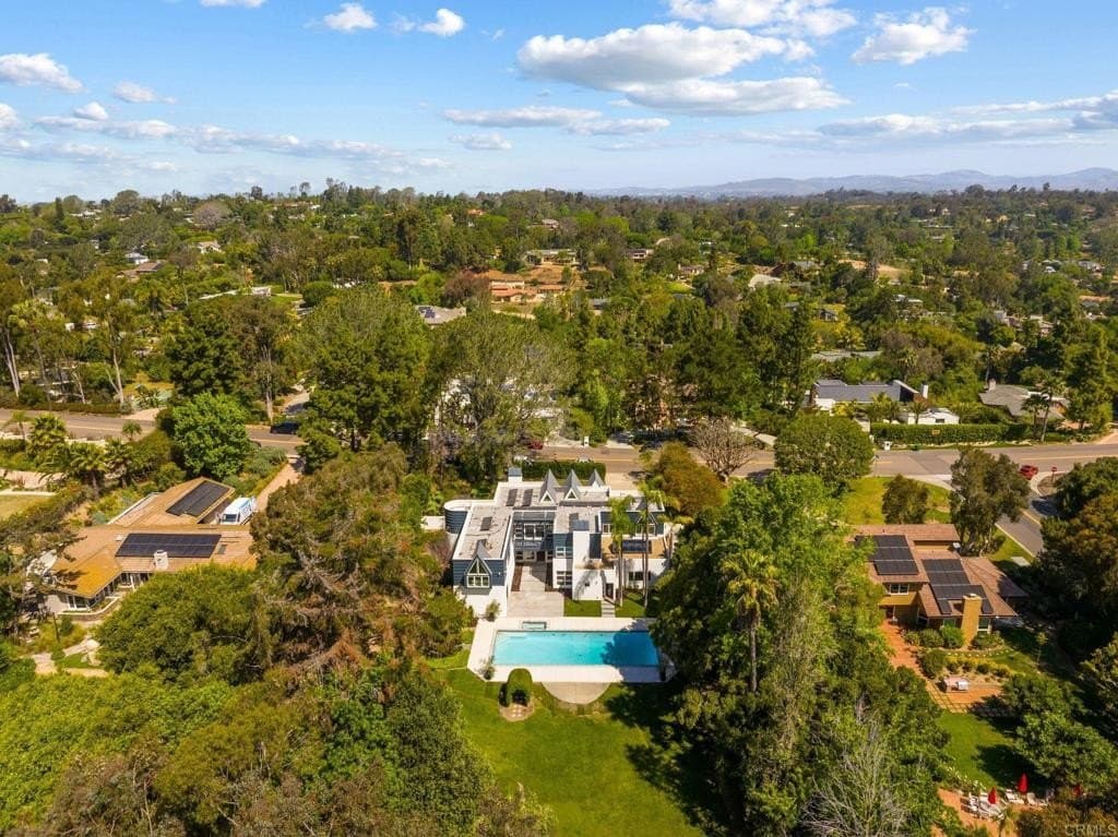 4557 Vista De La Tierra, Del Mar