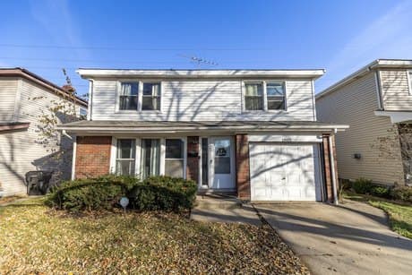 13415 S Mackinaw Ave