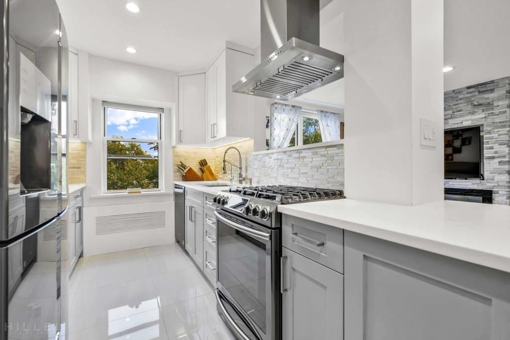 150-15 79th Ave Unit 3A