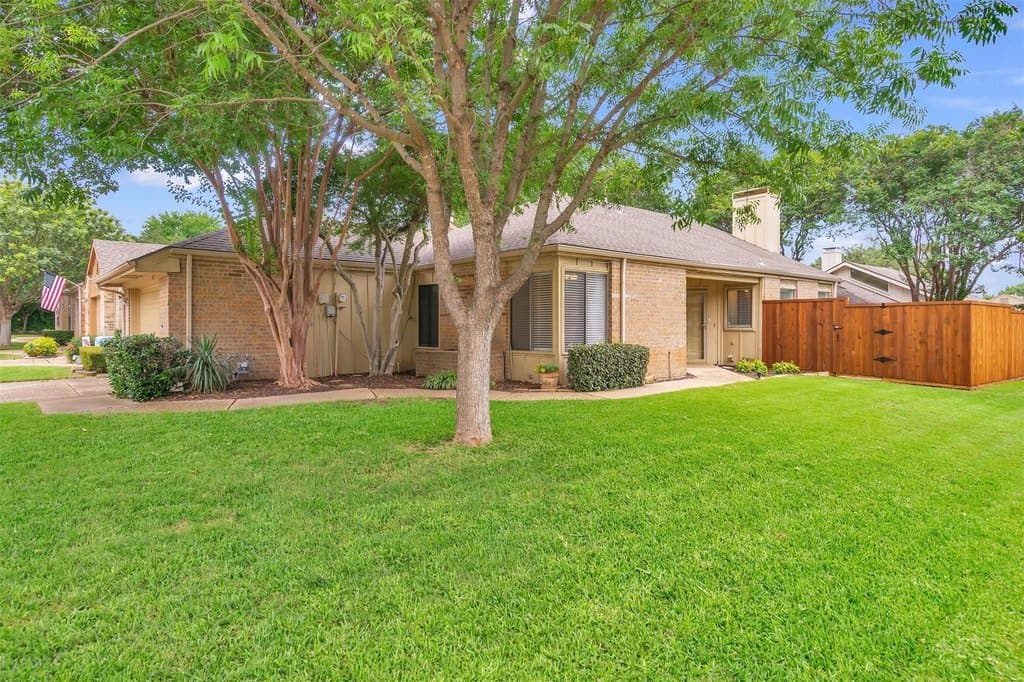 4173 Rosser Sq, Dallas