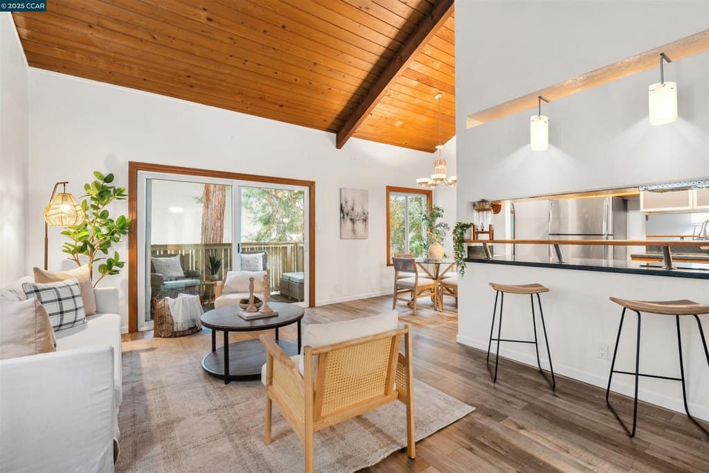 2720 Oak Rd Apt 129, Walnut Creek