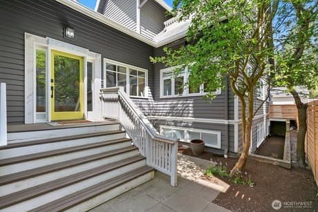 5932 California Ave SW