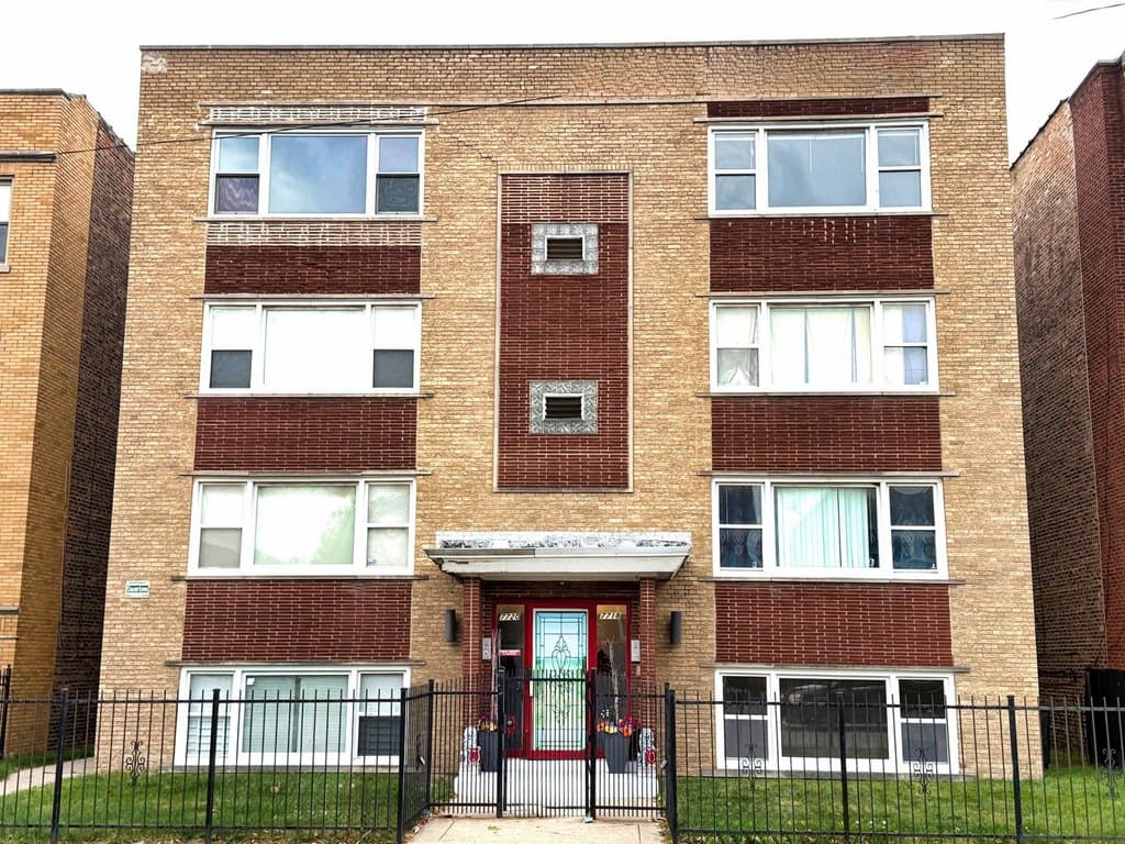 7718 S Jeffery Blvd Unit Gn
