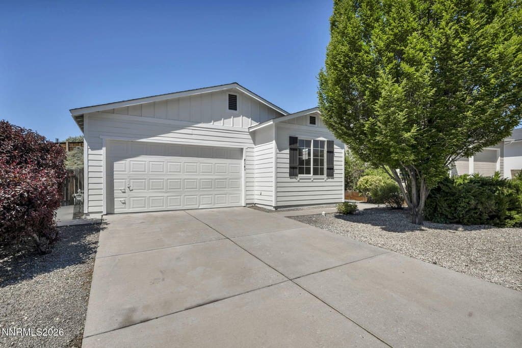 2141 Sapphire Ridge Way, Reno