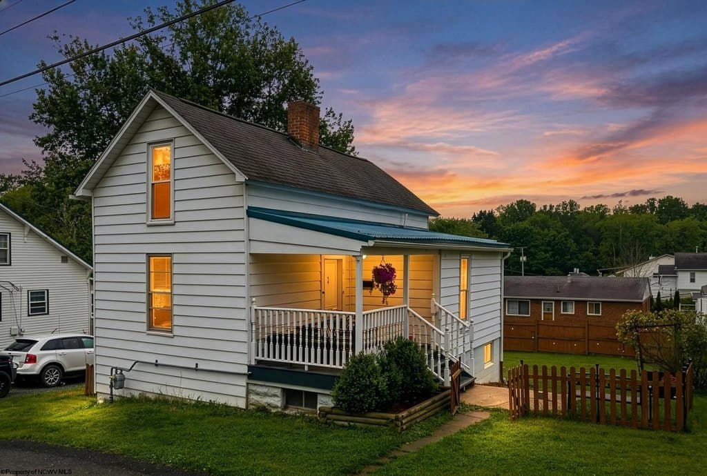 528 Hess St, Morgantown