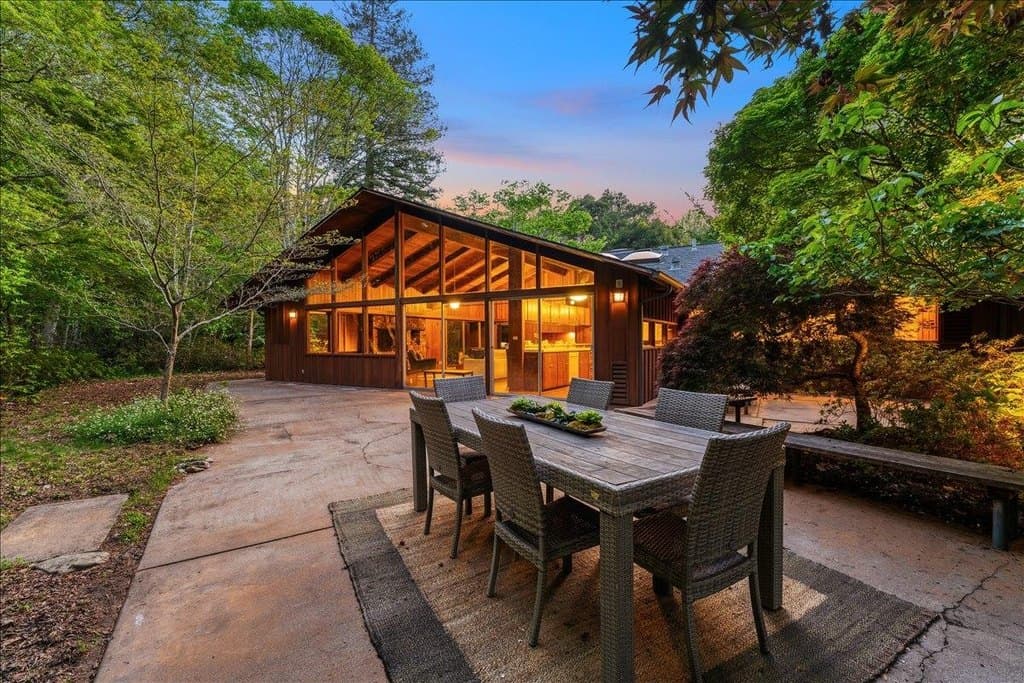 230 Isbel Dr, Santa Cruz