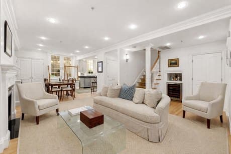 9-11 Worcester Sq Unit 1