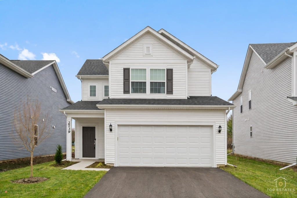 2739 Lawlor Ln, Naperville