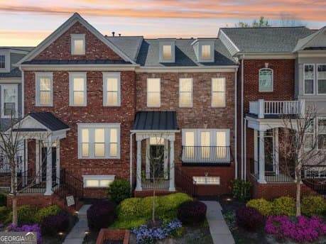 2290 Limehurst Dr NE