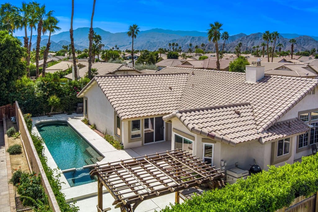 44120 Calico Cir, La Quinta