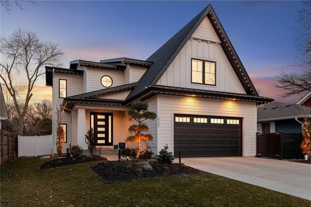 4237 Scott Ter, Edina