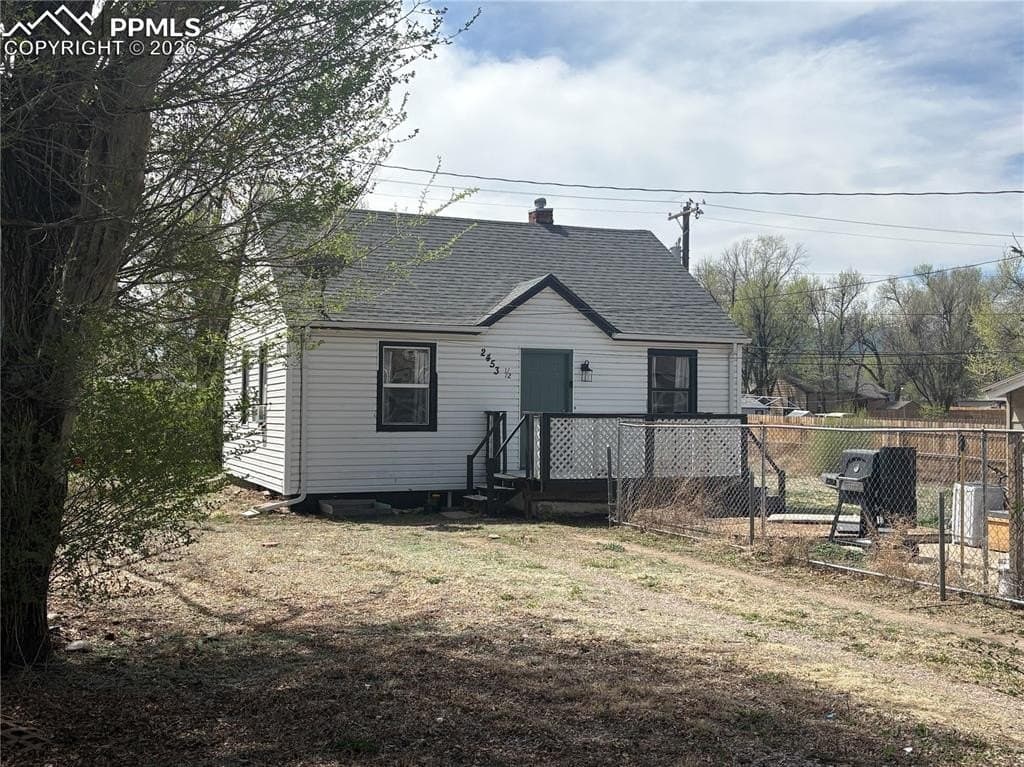 2453 E Willamette Ave Unit 1/2