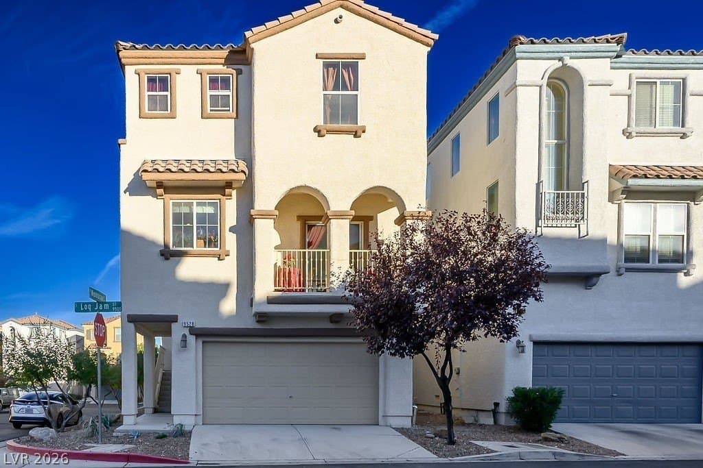 9528 Log Jam St, Las Vegas