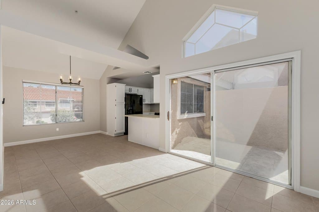 1633 E Lakeside Dr Unit 35, Gilbert