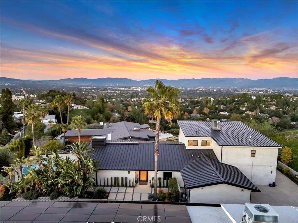 4326 Coronet Dr, Encino