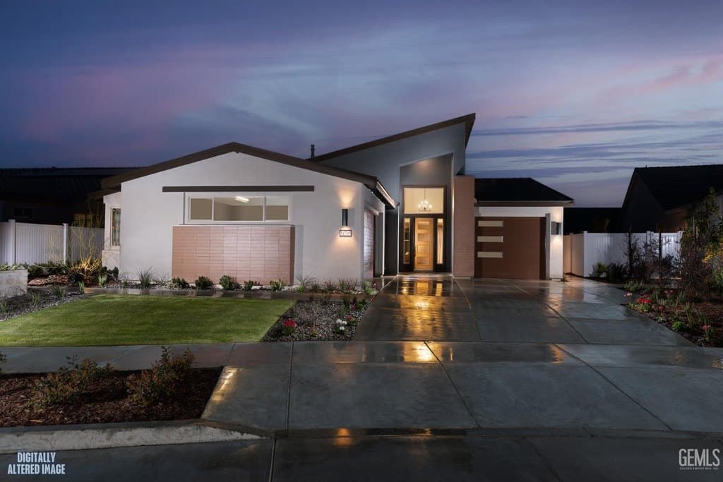 14706 Upper Parkshire St, Bakersfield