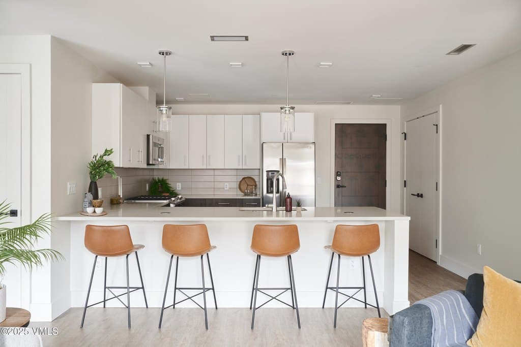 430 S Frontage Rd E Unit RU-D, Vail