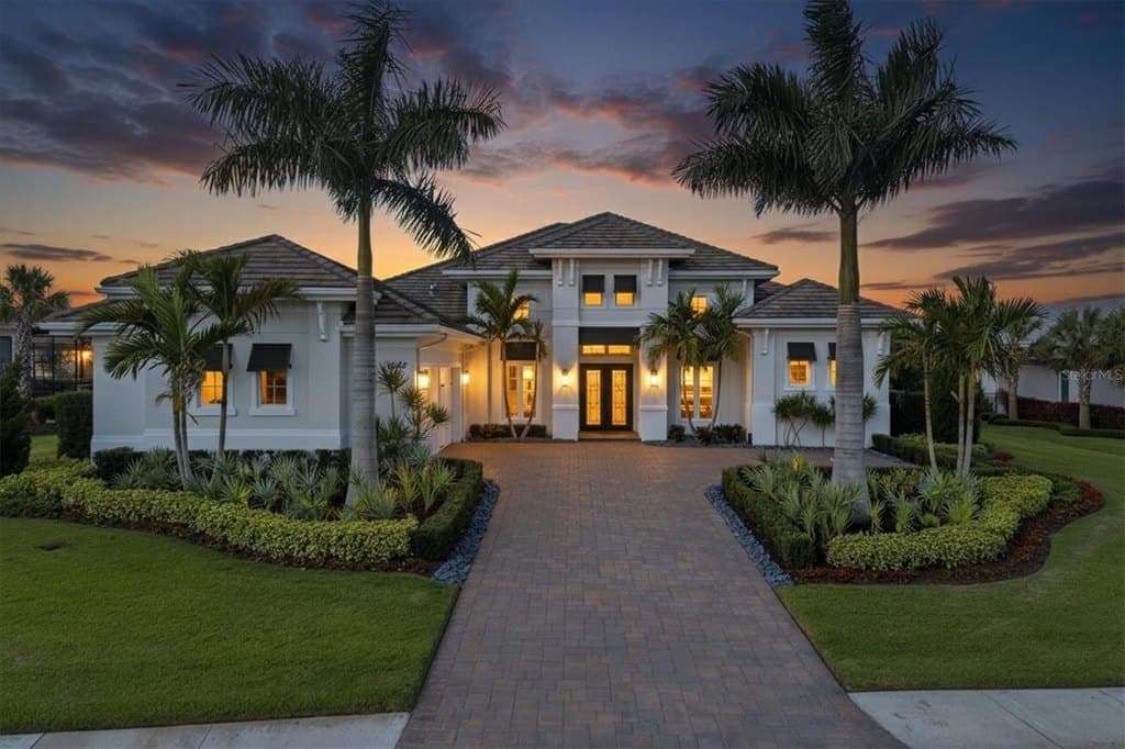8465 Pavia Way, Lakewood Ranch