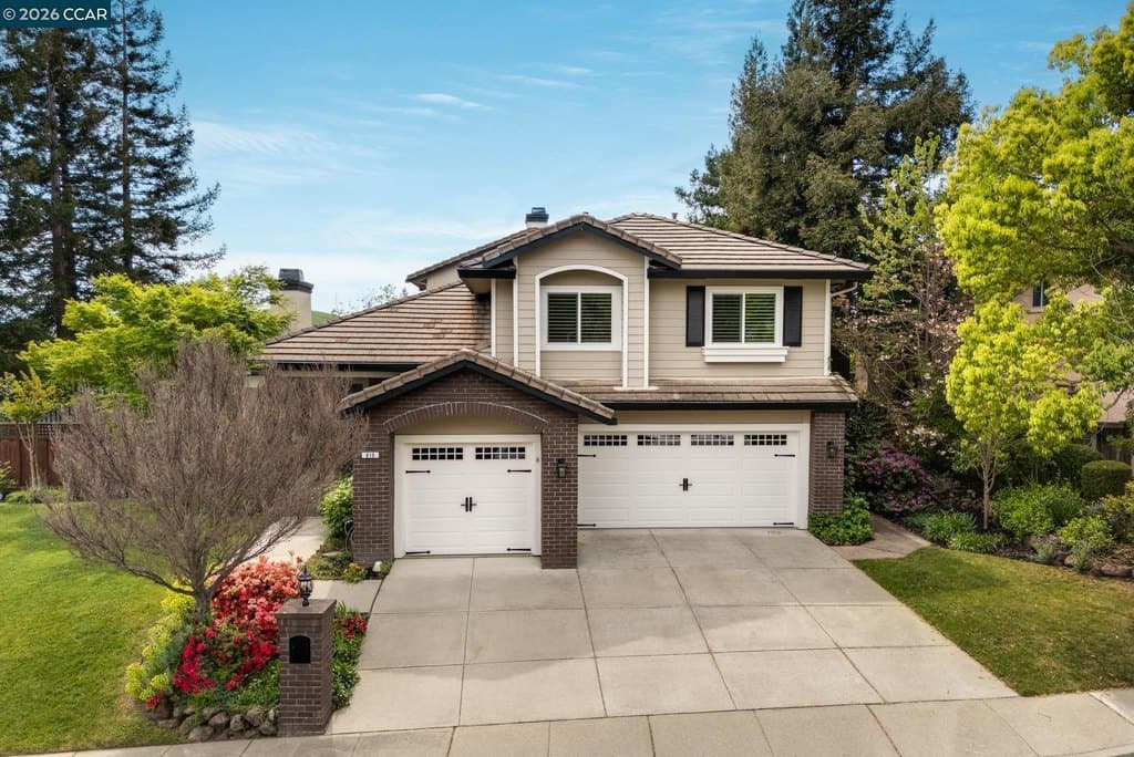 810 Buckingham Pl, Danville