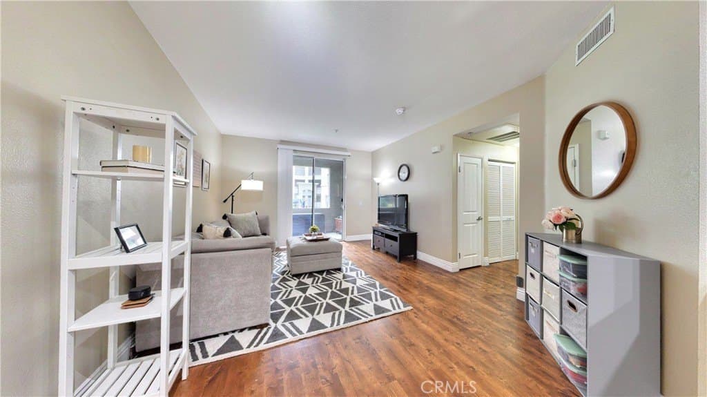 2108 Scholarship, Irvine