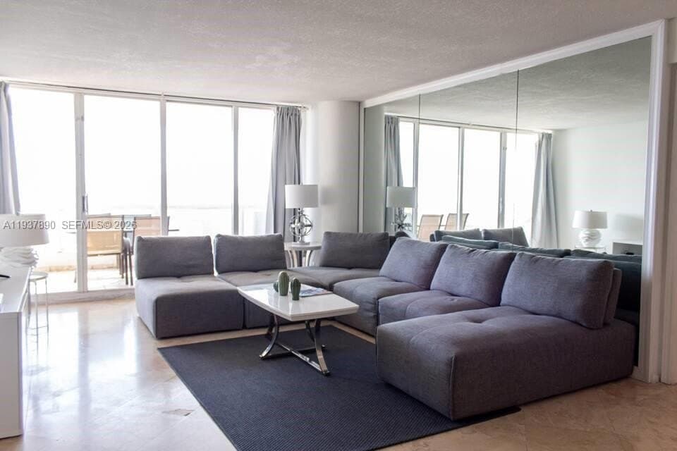 1717 N Bayshore Dr Unit B4141