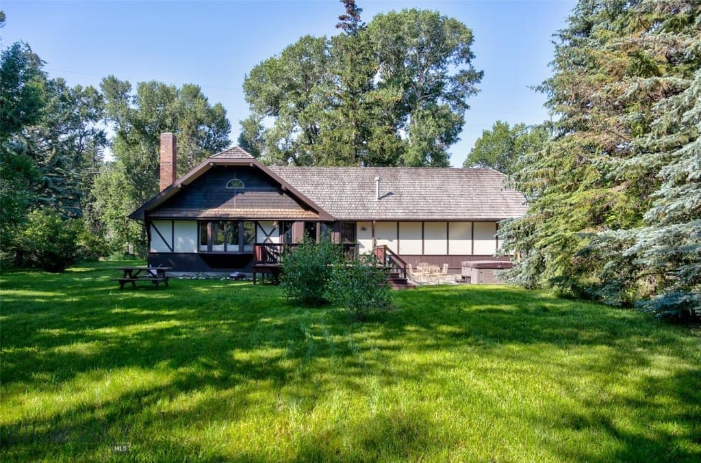 16 9th Street Island Dr, Livingston