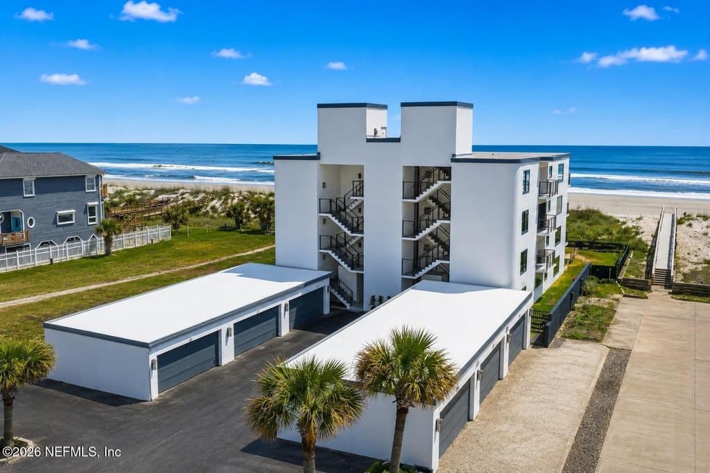 1951 Ocean Dr S Apt 1B, Jacksonville Beach