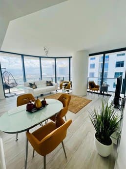 55 SW 9th St Apt 3308