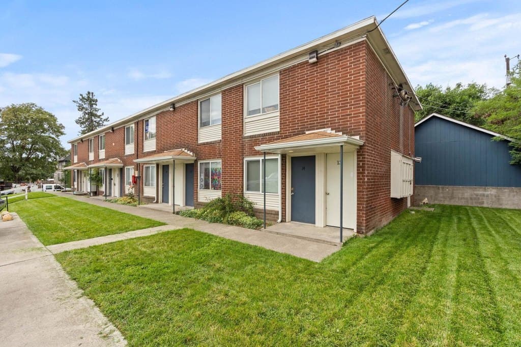 220 S Elm St, Spokane