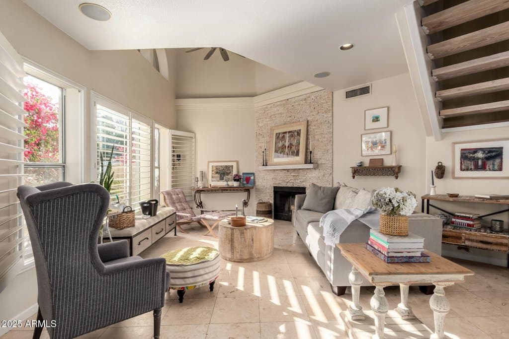 8818 S 51st St Unit 1